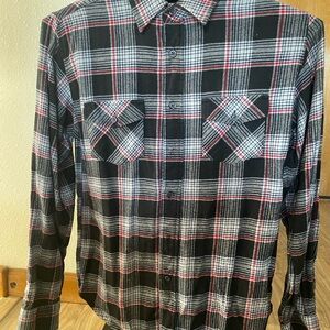 Airwalk Men's Black Plaid Button-Down Shirt with White and Red Trim